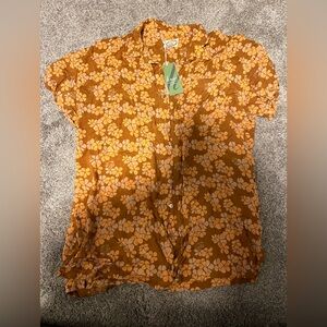 NWT Benoa aloha shirt